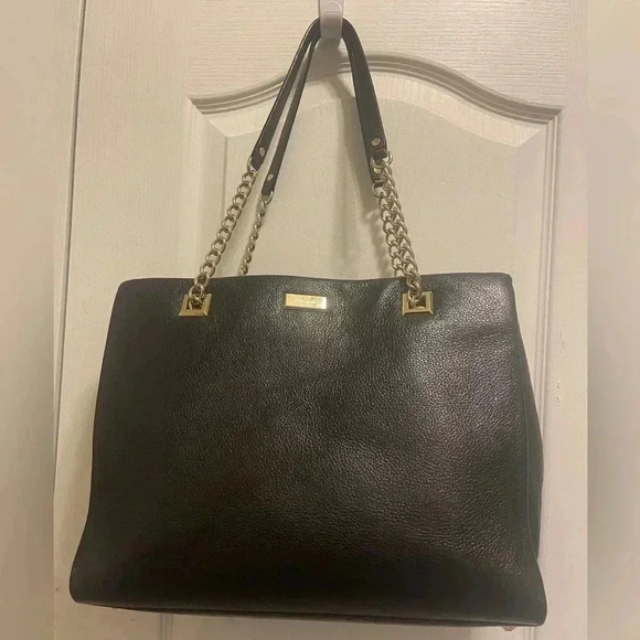Kate Spade New York Leather
Shoulder Bag Black in good conditions - Picture 1 of 16